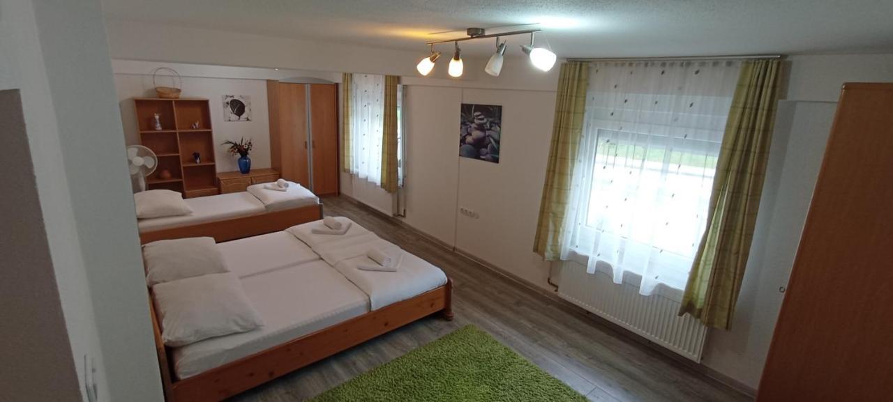 Apartmani Unski Biser Cazin Bagian luar foto